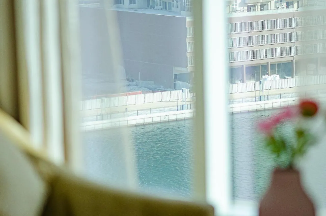 Oskena Vacation Homes-Damac Maison Canal View Dubai United Arab Emirates
