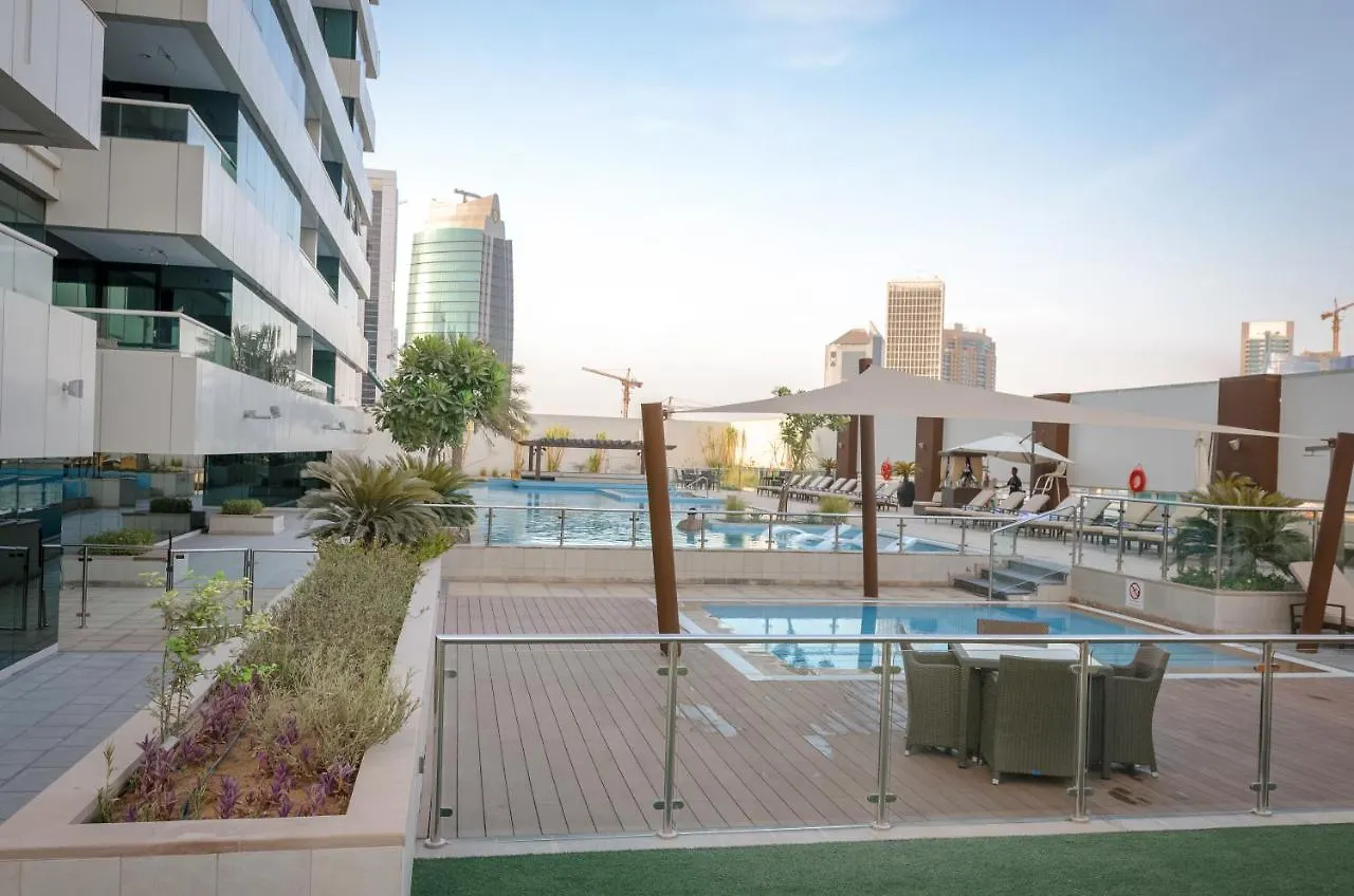Oskena Vacation Homes-Damac Maison Canal View Dubai