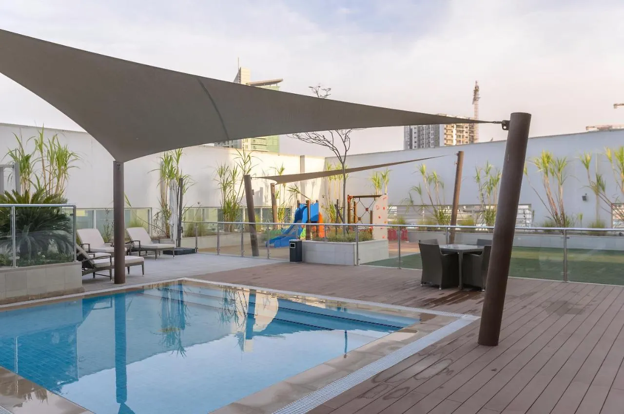 Apartment Oskena Vacation Homes-Damac Maison Canal View Dubai