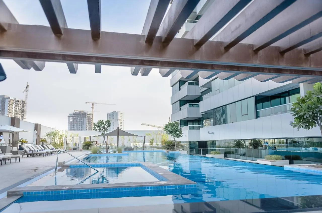 Oskena Vacation Homes-Damac Maison Canal View Dubai United Arab Emirates