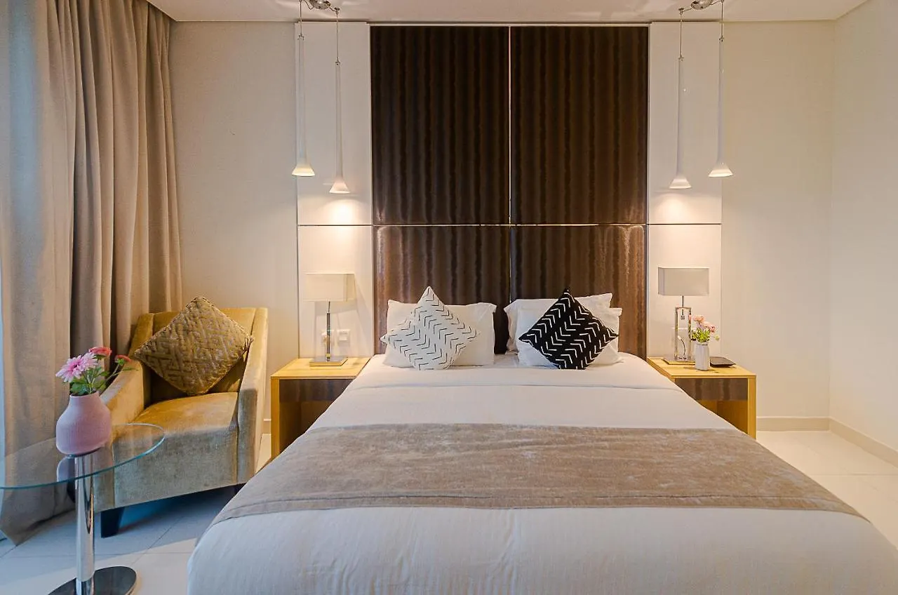 Oskena Vacation Homes-Damac Maison Canal View Dubai