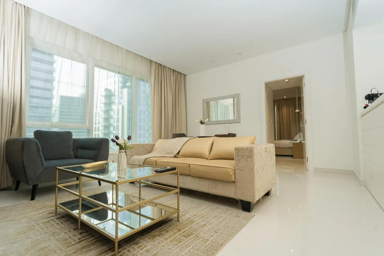 Oskena Vacation Homes-Damac Maison Canal View Dubai 0*,