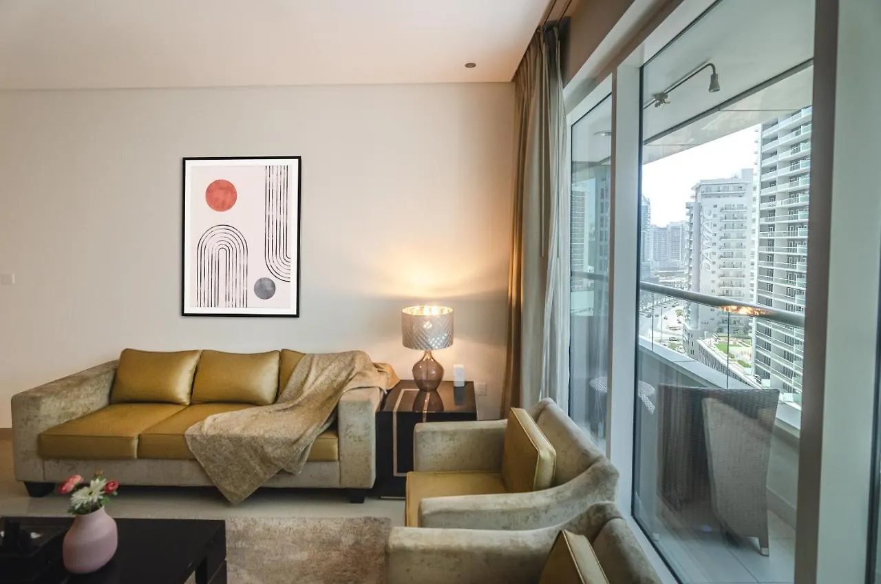 דובאי Oskena Vacation Homes-Damac Maison Canal View 0*,