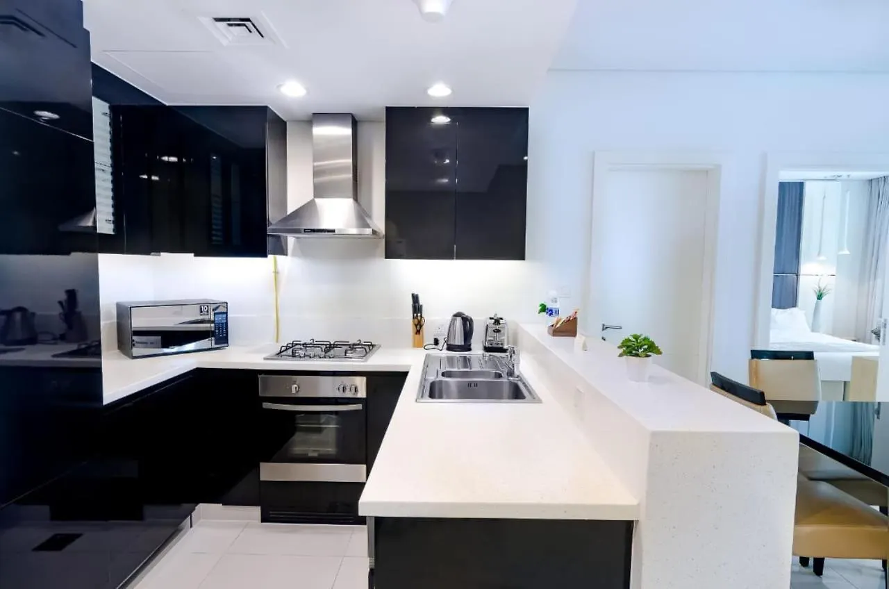 דובאי Oskena Vacation Homes-Damac Maison Canal View דירה