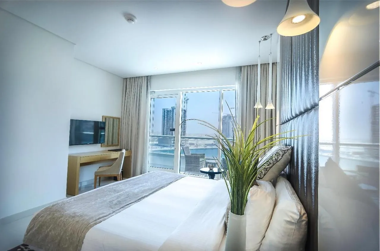 דובאי Oskena Vacation Homes-Damac Maison Canal View